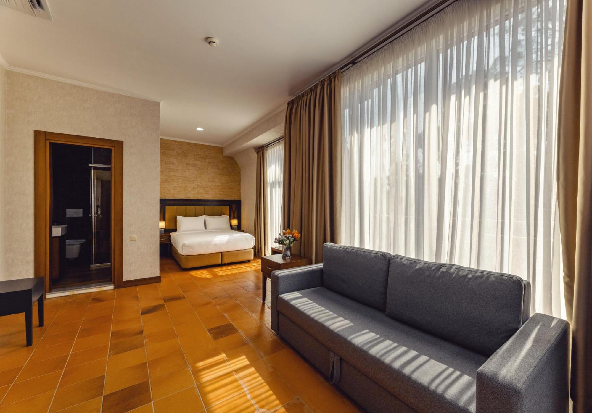 Hotel Chateau Kvirike Boboqvati Ngoại thất bức ảnh